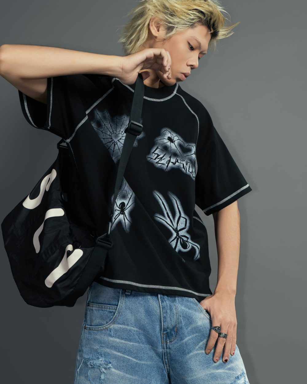 Black Venom Tee 15