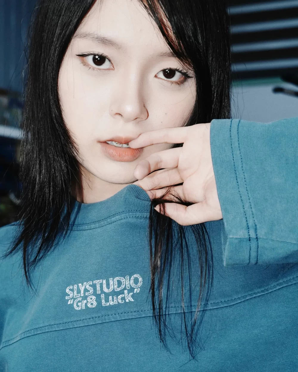 SLY Gr8 Longsleeve Boxy washed Blue 13