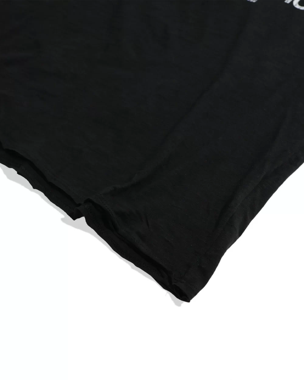Fitted Tee Property Black 11