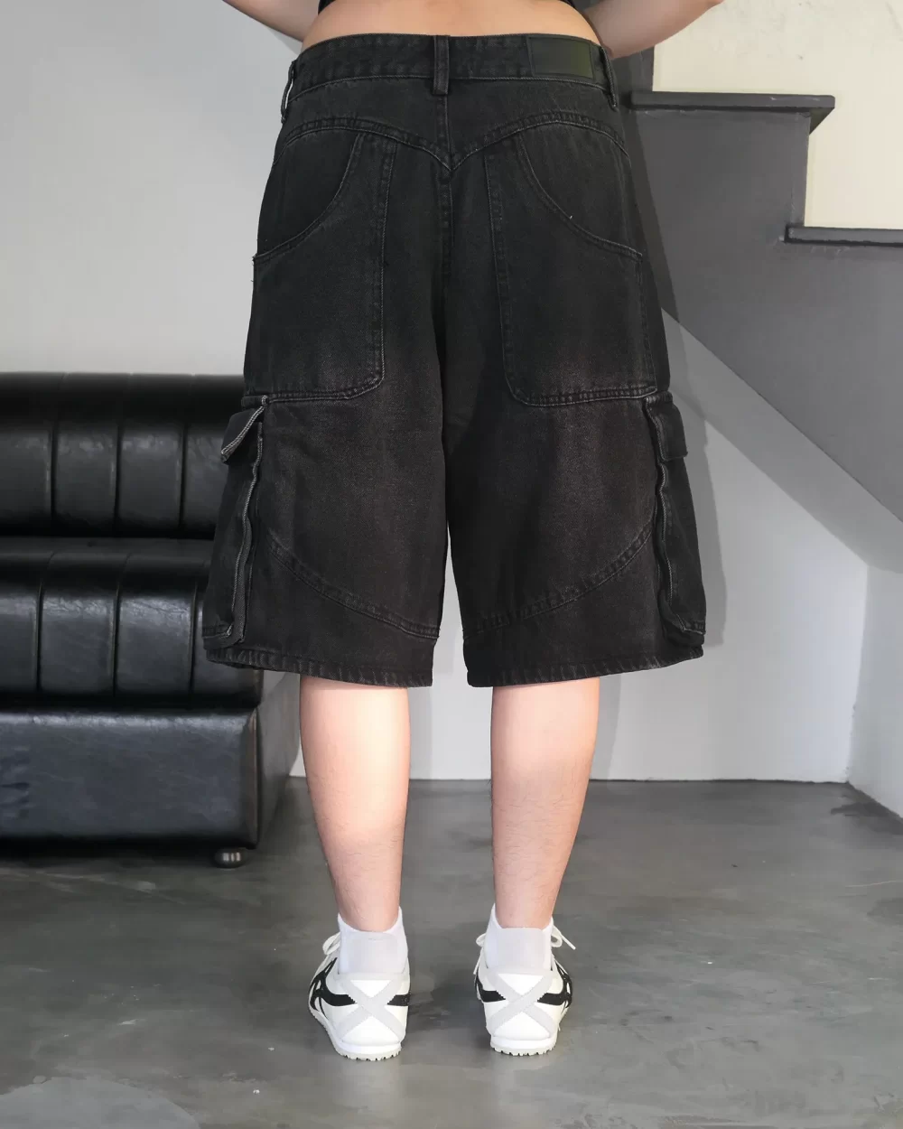 Black XOXO Baggy Short 9