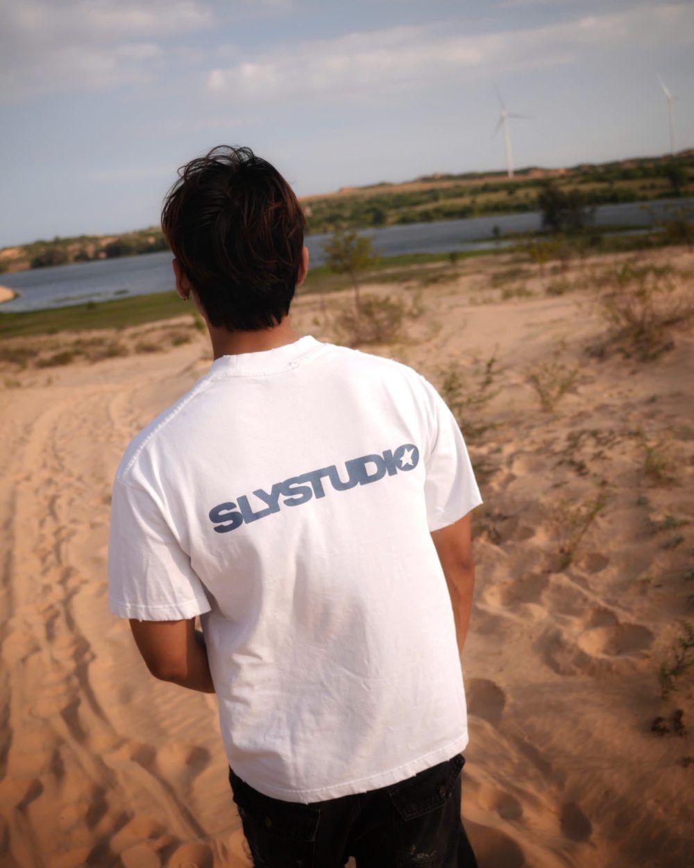 White T-shirt Starburst washed 11