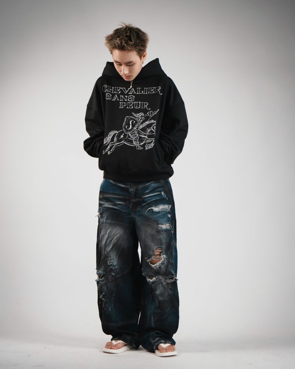 SLY Rusty Loose Fit Jeans 13